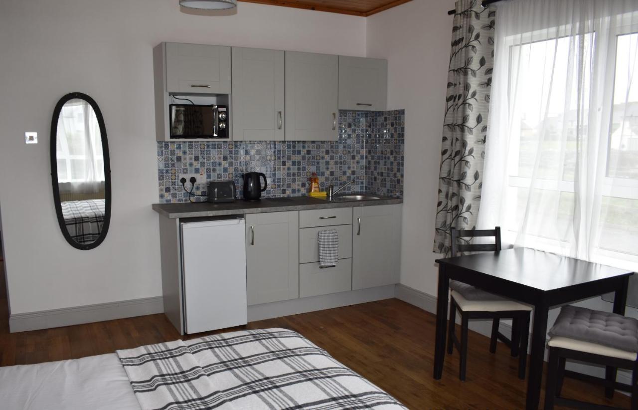 O'Connor'S Accommodation Doolin Extérieur photo