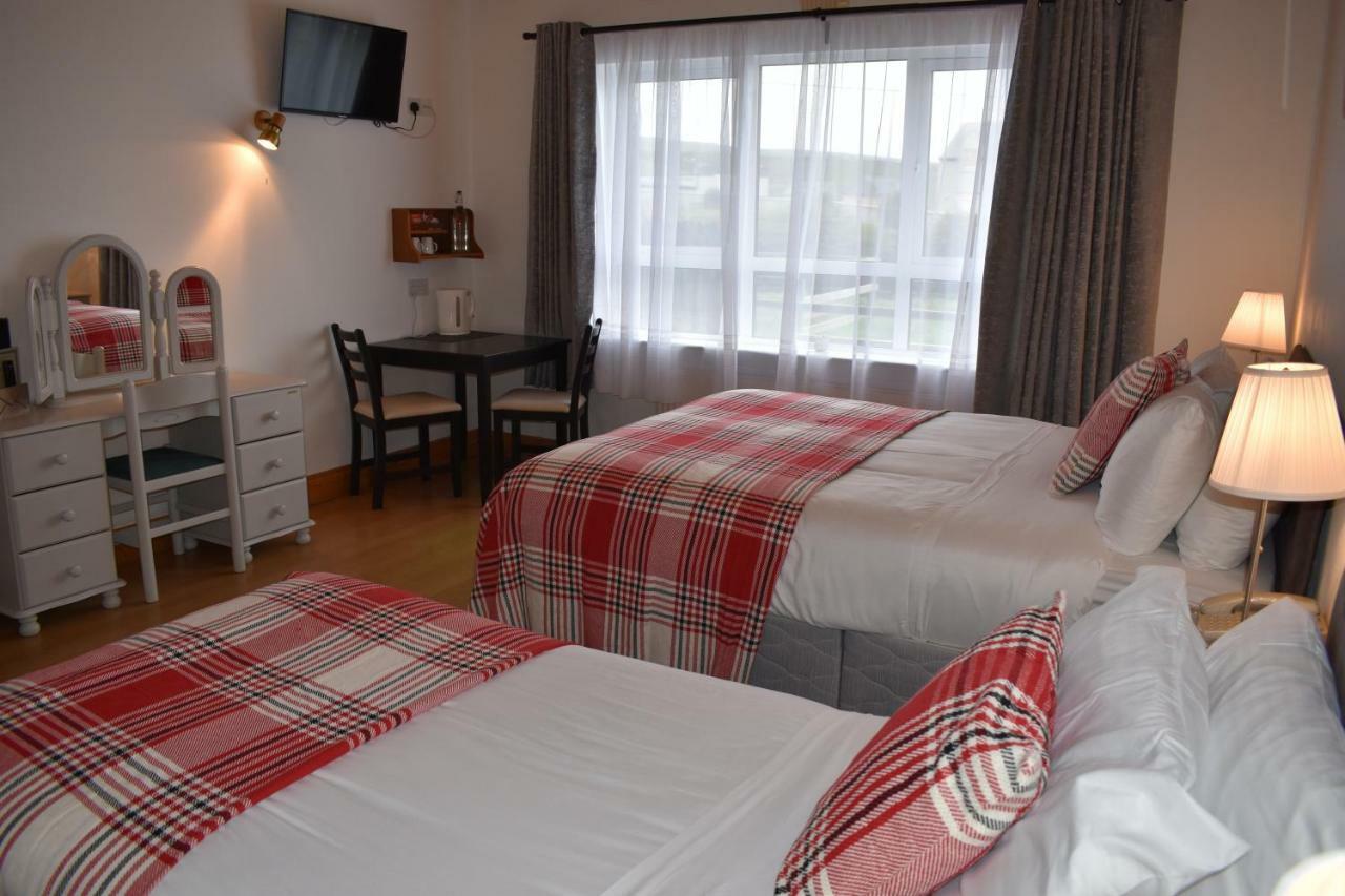 O'Connor'S Accommodation Doolin Extérieur photo