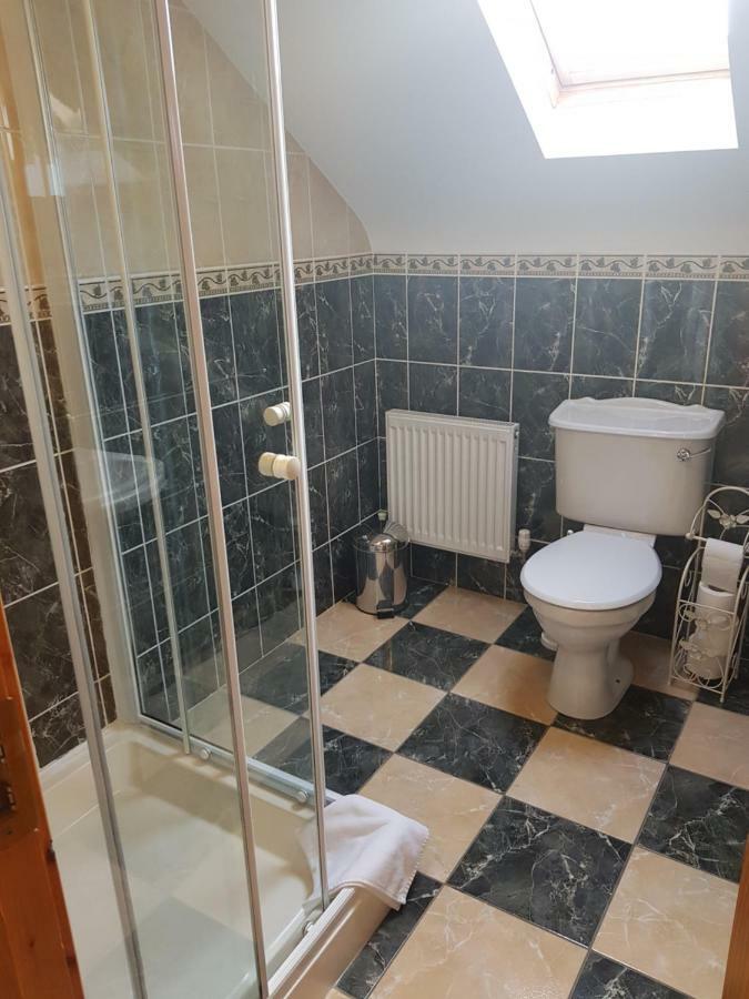 O'Connor'S Accommodation Doolin Extérieur photo